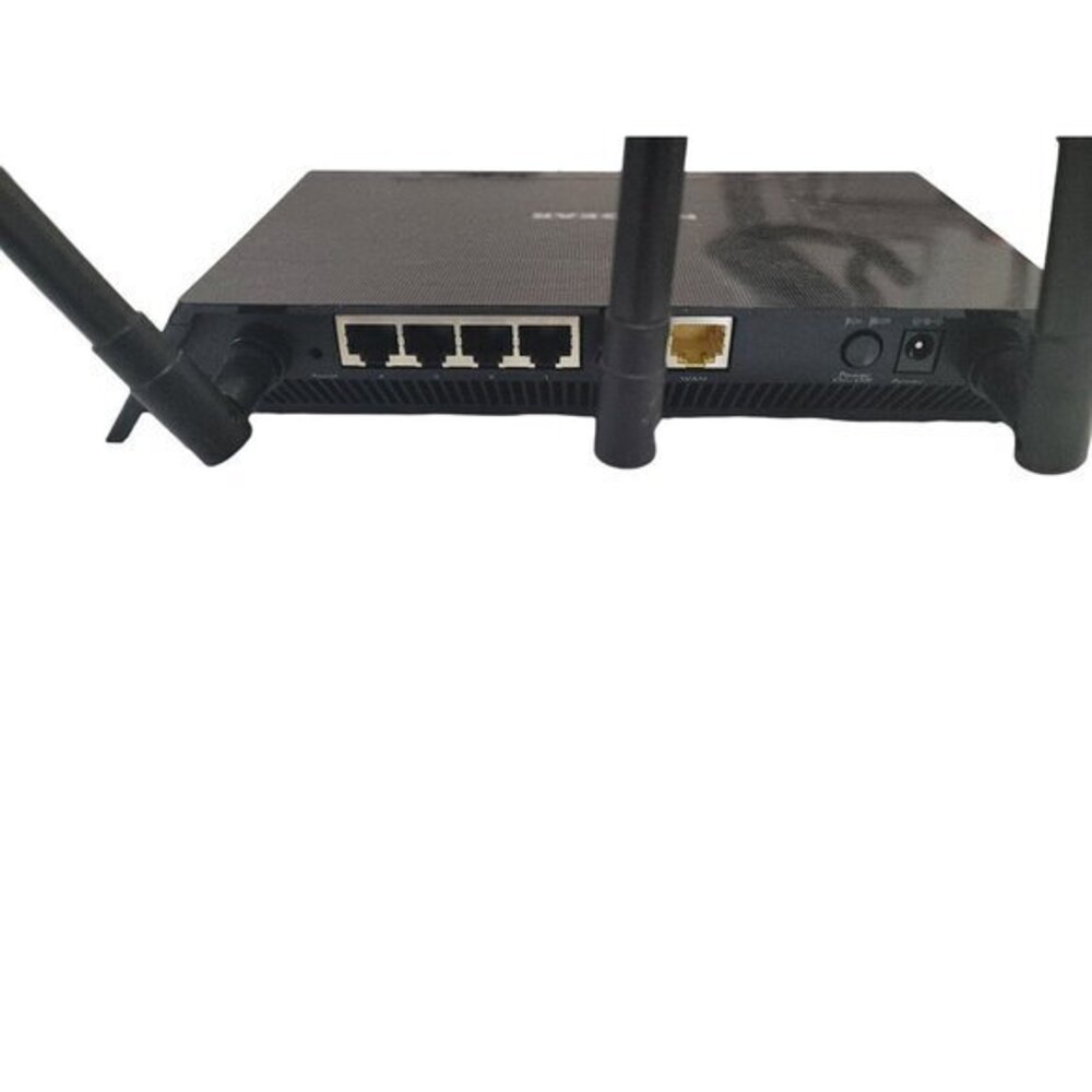 NETGEAR‎ R6700V3 Nighthawk AC1750 Smart WiFi Router - Picture 3 of 4